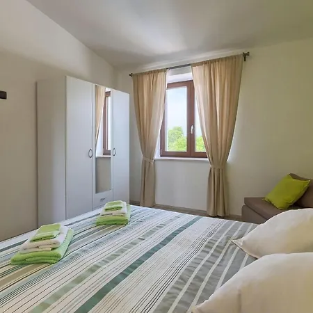 Holiday home Melani *